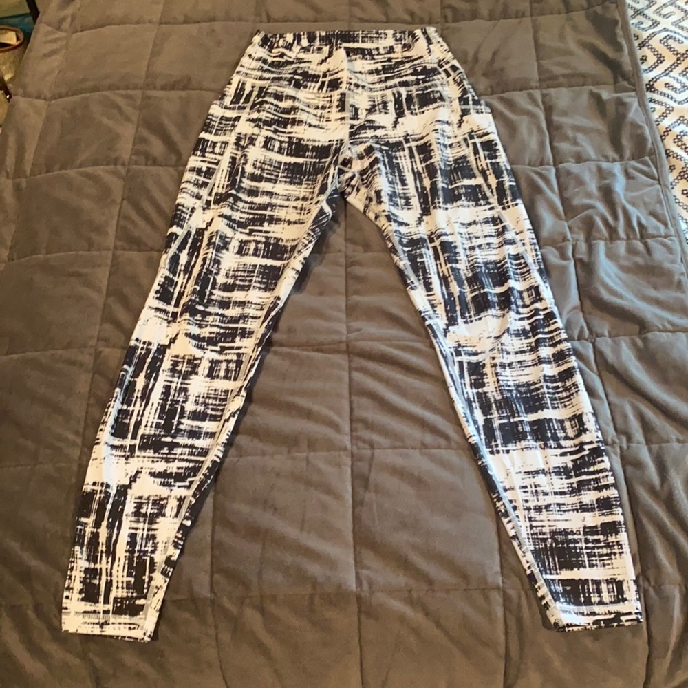 Limitless Leggings - Triggered